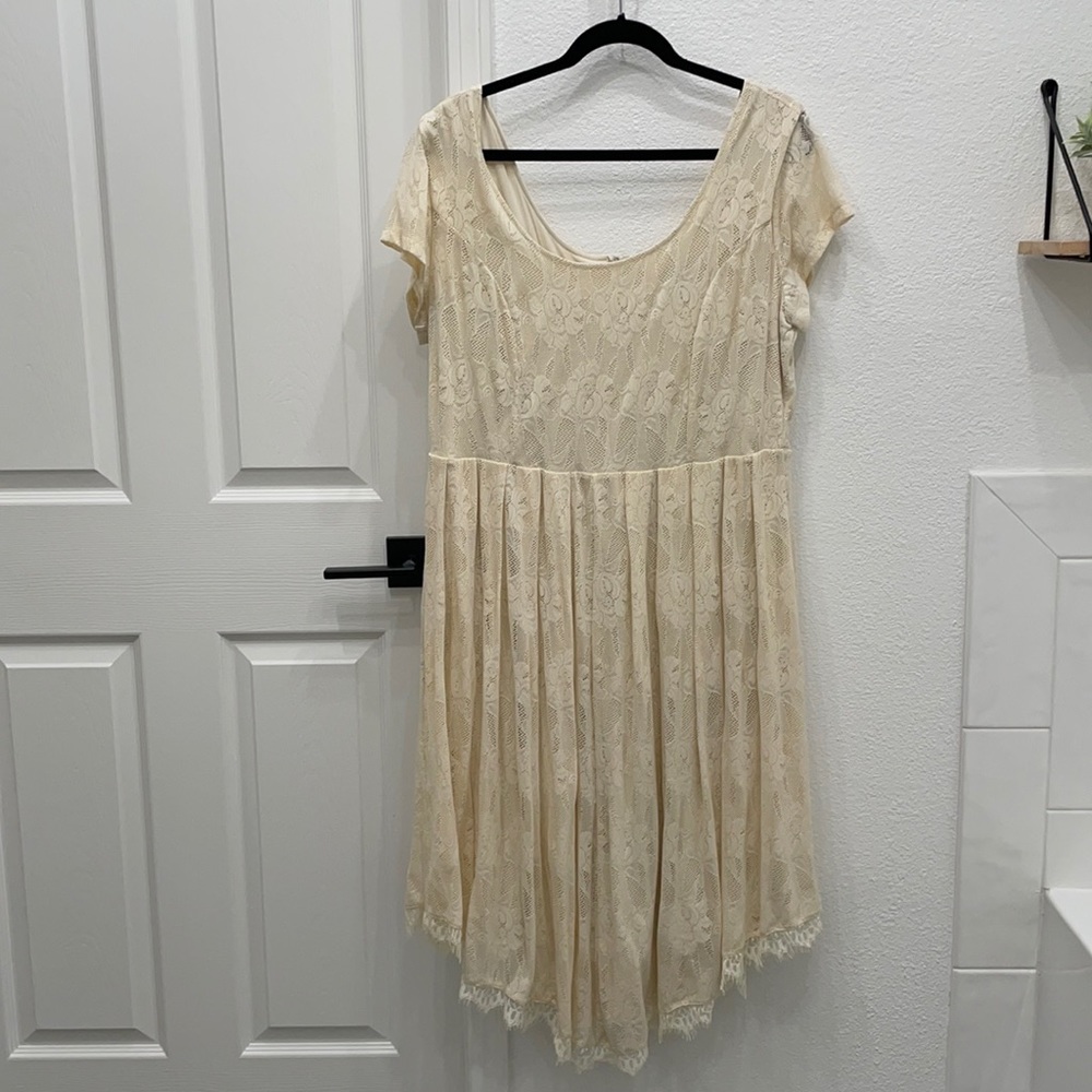 Ivory Lace Midi Dress